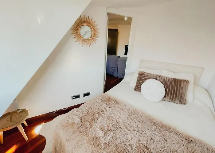 Centro De Vigo, Garaje Y Vistas Ria