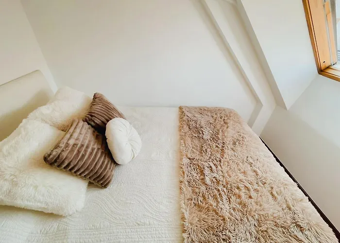 Centro De Vigo, Garaje Y Vistas Ria